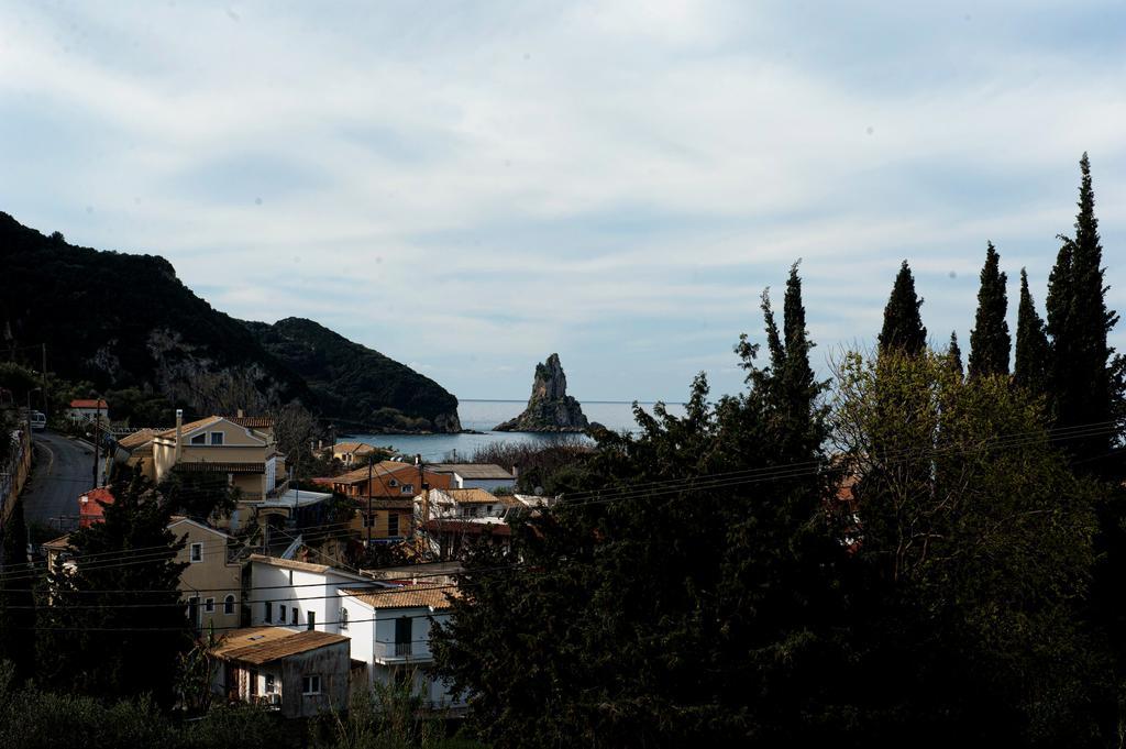 Kadith Apartments Agios Gordios  Dış mekan fotoğraf